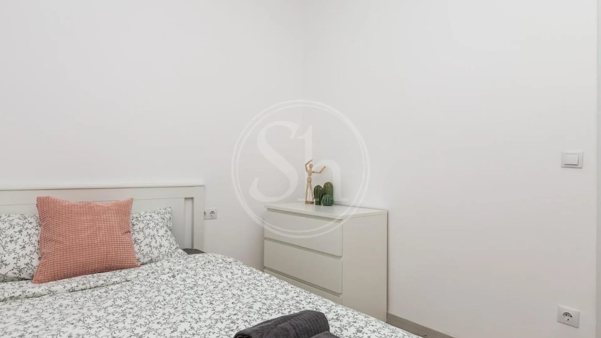 Bonito Apartamento Para 8 Barcelona