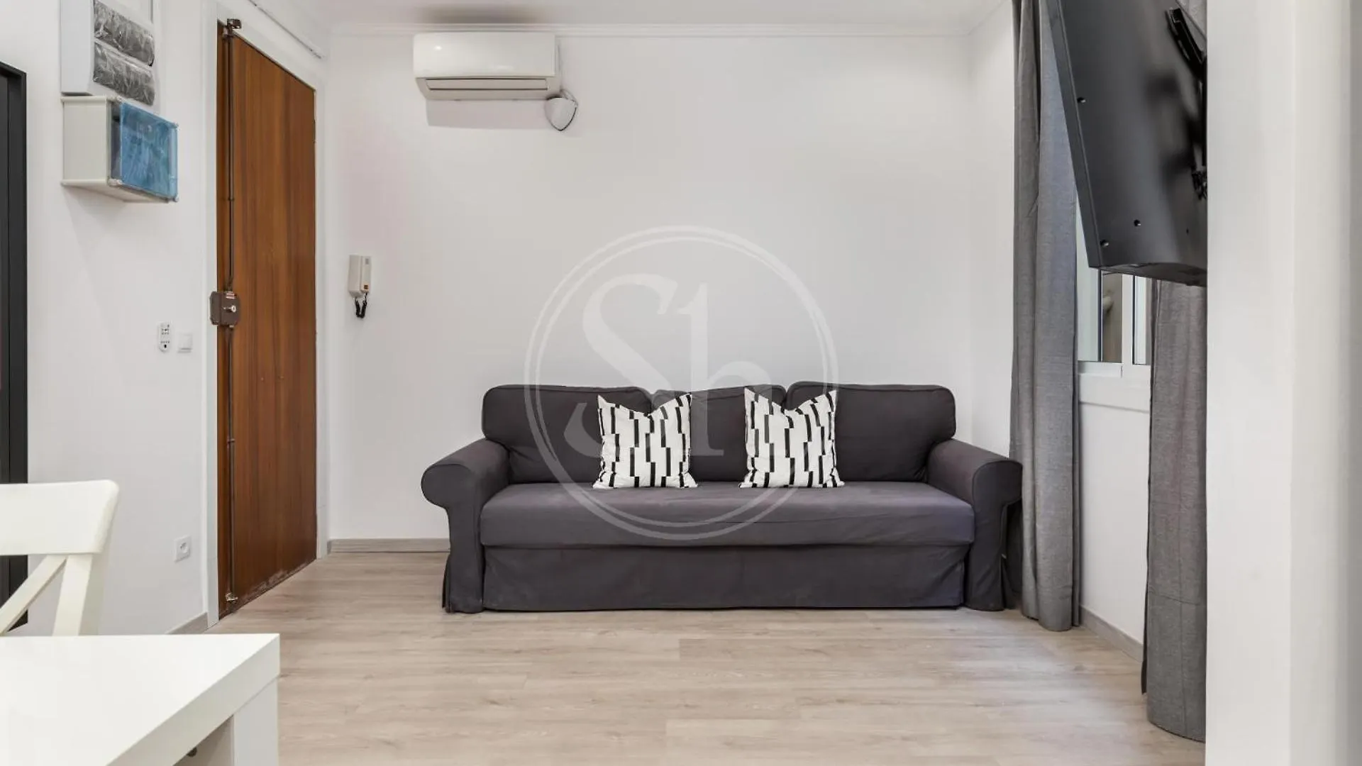 Bonito Apartamento Para 8 Barcelona